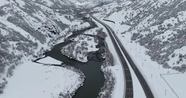 Erzurum’da Karasu Nehri çevresinde kış manzarası VİDEO İZLE