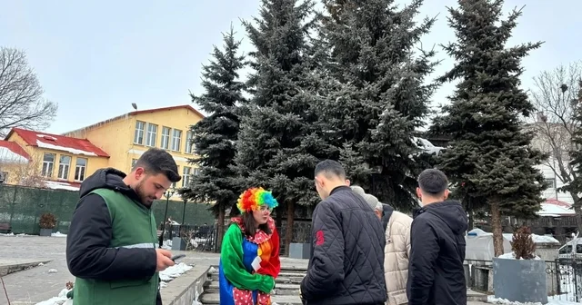 Kars ta bağımlılıkla mücadele standı açıldı Kars Haberleri