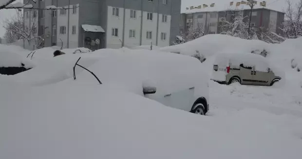 Bitlis haberleri Bitlis te kar esareti: : 288 köy yolu ulaşıma kapandı 07 Mart 2026