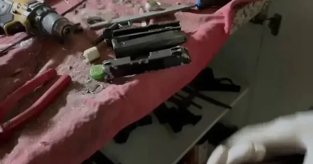 Sakarya da DEAŞ bağlantılı silah imalathanesi ele geçirildi VİDEO İZLE