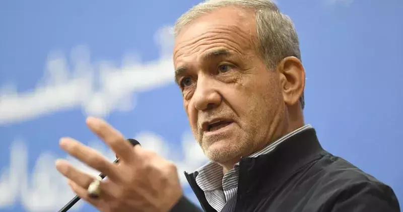 İran Cumhurbaşkanı Pezeşkiyan: Komşu ülkelere değil, ABD üslerine saldırdık