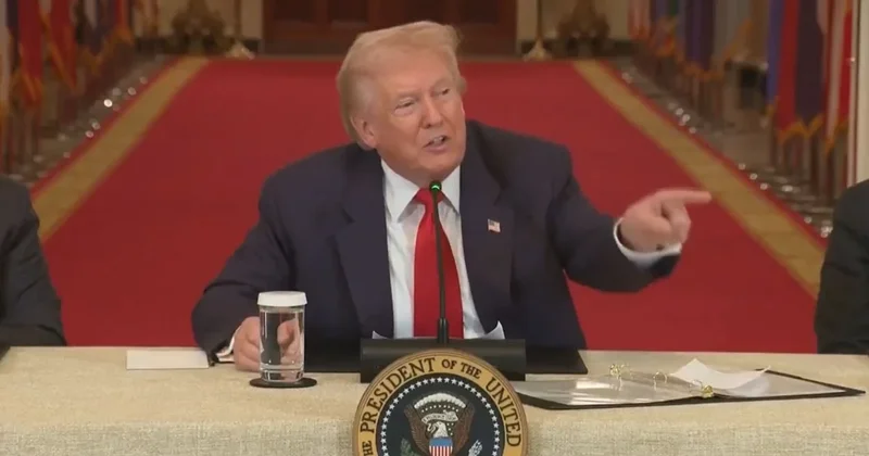 Rusya sorusu Trump ı çileden çıkarttı! Muhabiri azarlamaya başladı Sözcü Gazetesi