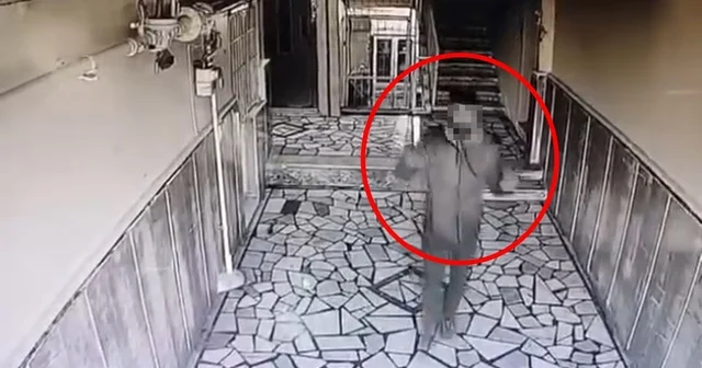 Hırsızlık yaparken kamerayı fark edince vazgeçti Diyarbakır Haberleri