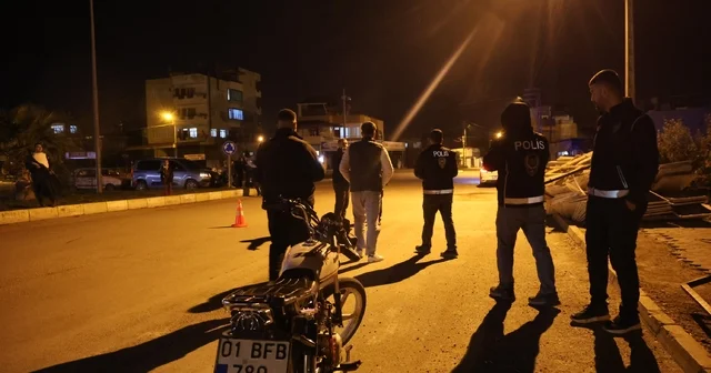 Kasksız sürücüden polise ilginç teklif: Cezayı bana değil, plakaya yazın Adana Haberleri