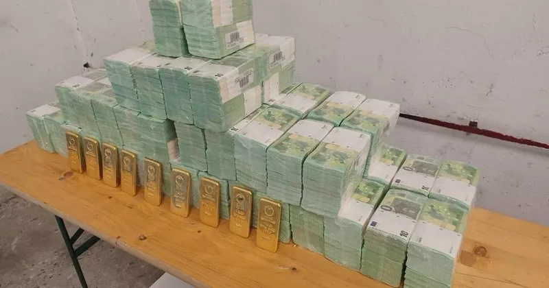 Macaristan Ukrayna hattında kriz! Zırhlı araçtan milyonlarca euro, dolar ve kilolarca altın çıktı