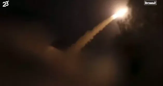 İran, İsraile e onlarca füze yolladı! O anlar böyle kaydedildi