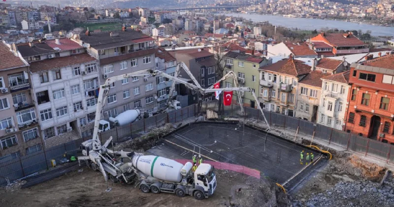 İstanbul Recep Tayyip Erdoğan Anadolu İmam Hatip Lisesi Öğrenci Yurdu nun temeli atıldı