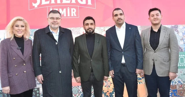 İzmir de Ramazan Şenliği ve Büyük Aile İftarı TÜGVA İzmir İl Temsilciliği binlerce kişiyi iftar sofrasında buluşturdu İzmir Haberleri