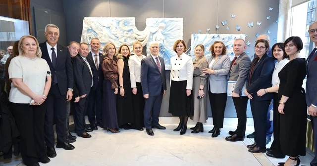 İpek sanatının zarafeti Bursa da sergilendi Bursa Haberleri