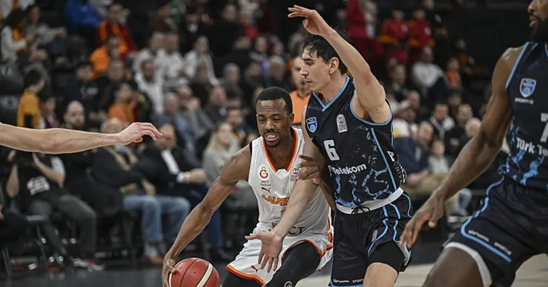 Galatasaray, evinde Türk Telekom a mağlup!