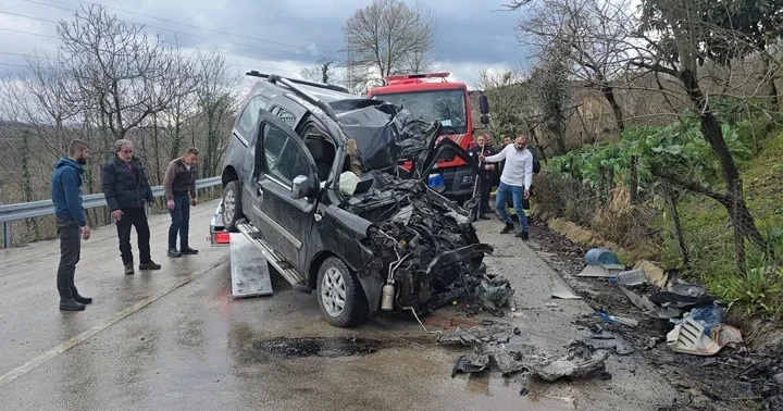 Ordu da feci kaza! Baba ve 14 yaşındaki oğlu hayatını kaybetti