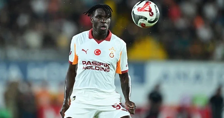 Galatasaraylı Singo ya talip var! Transfer listesine girdi