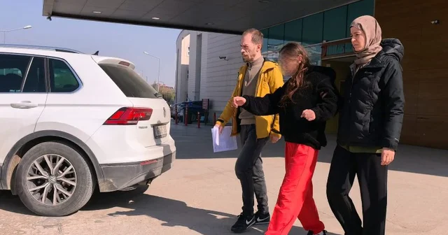 Sevgili kavgasında birbirini bıçaklayan kızlardan biri adliyede Bursa Haberleri