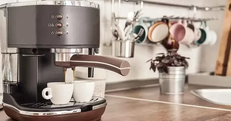 Evde kahve ekonomisi... Fincanların yarısı artık evde doluyor