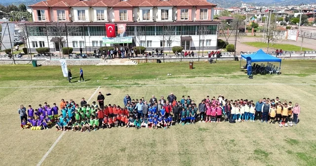 Nazilli de 23 Nisan coşkusu futbol turnuvasıyla başladı Aydın Haberleri