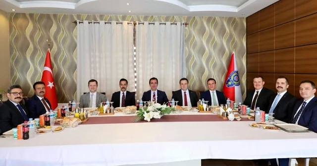 Kaymakam Uzun için veda programı düzenlendi Bitlis Haberleri