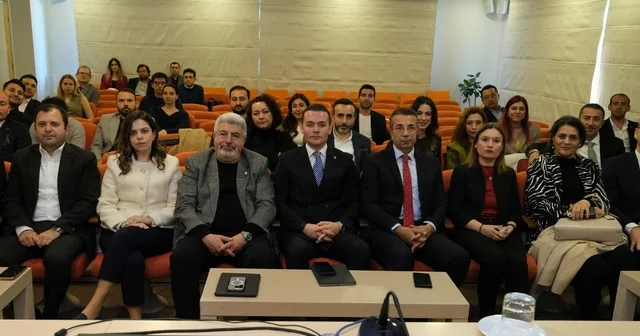 Sürdürülebilir geleceğin yol haritası masaya yatırıldı İzmir Haberleri