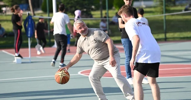 Çorum Belediyesi nden gençlere spor dolu organizasyon Çorum Haberleri