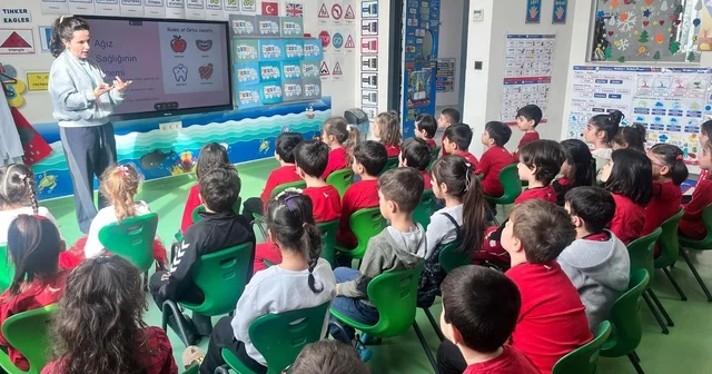 Diyarbakır da öğrenciler için ağız ve diş sağlığı çalışmaları sürüyor Diyarbakır Haberleri