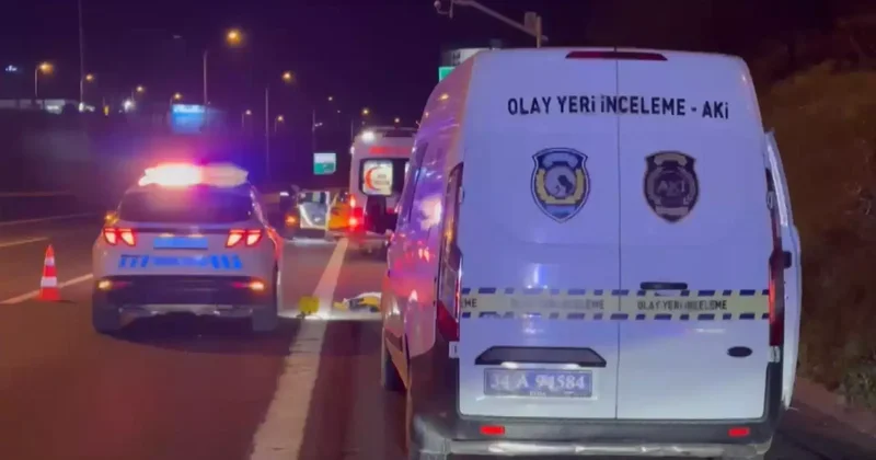 Sultanbeyli TEM Otoyolu nda taksinin çarptığı yaya hayatını kaybetti