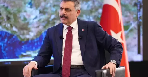 Bakan Çiftçi: Polislerimizle silahlı çatışmaya giren 3 kişi etkisiz hale getirildi