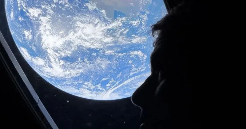 Hiçbir insan görmemişti! Ay ın karanlık yüzünden ilk kareler geldi