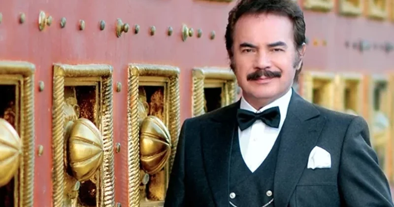 Orhan Gencebay ın ve Gonca Cilasun un Atatürk e teşekkür konuşması ayakta alkışlandı Sözcü Gazetesi