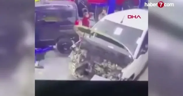 Çırağa, ‘telefonuma baktın’ dayağı: Acımasızca dövdü