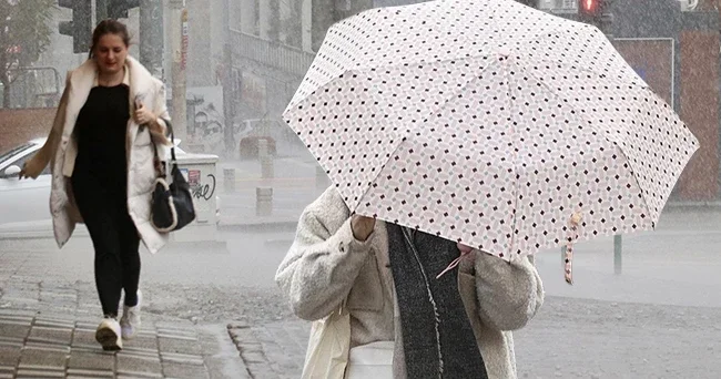 Gök gürültülü sağanak geliyor: Meteoroloji saat verdi! Balkanlar üzerinden geliyor: Kuvvetli başlıyor 72 ilde yağışlar etkili olacak