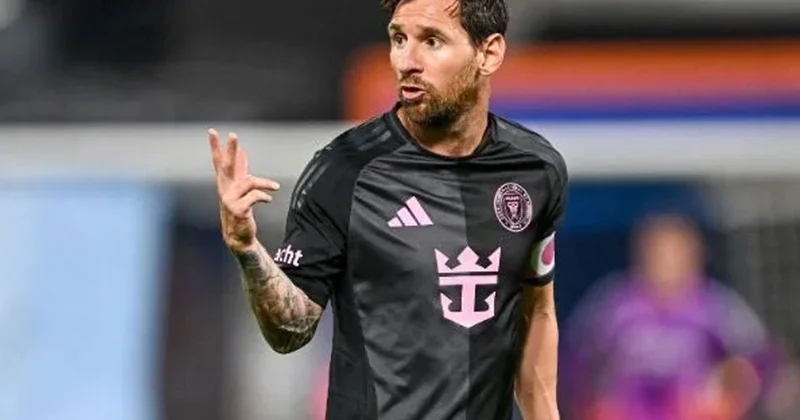 Büyük temizlik onu da vurdu! Messi ye büyük şok