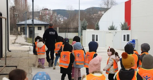 Kastamonu da 4 ayda 8 bin 800 kişiye afet bilinci kazandırıldı Kastamonu Haberleri