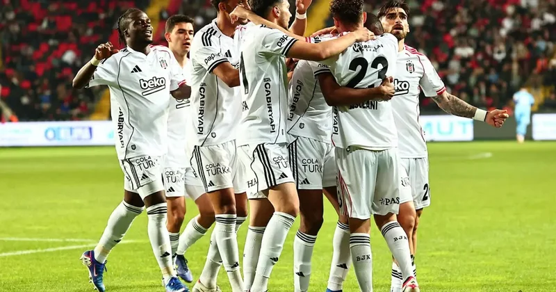 Beşiktaş ta Konyaspor yenilgisi bardağı taşırdı! Sezon biter bitmez 5 isim yolcu