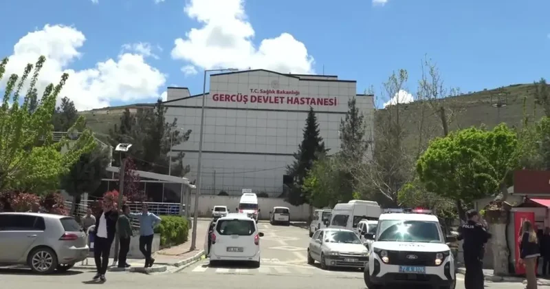 Yolun karşısına geçerken hafif ticari aracın çarptığı çocuk ağır yaralandı