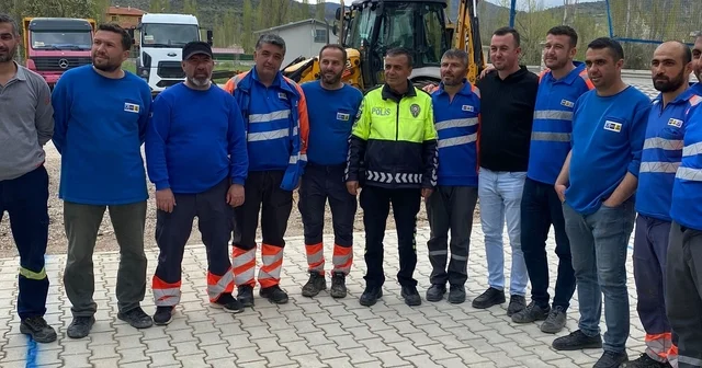 Bozkır da saha çalışanlarına güvenli trafik eğitimi Konya Haberleri