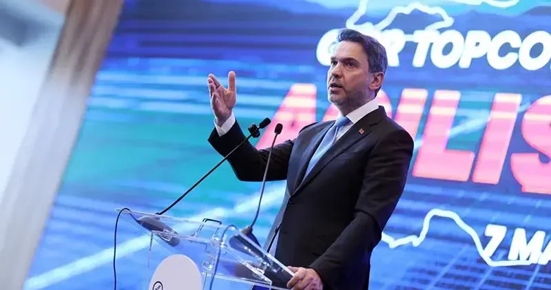 Bakan Bayraktar: Sivas ve Karaman da biner megavatlık GES kurulacak