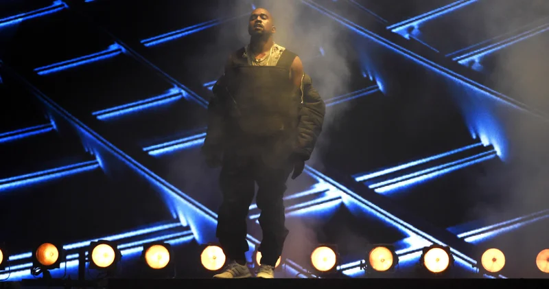 İstanbul da 100 milyon dolarlık konser: Kanye West için 75 bin bilet satıldı
