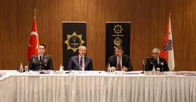 Çanakkale de Bakan Yardımcısı Çelik in katılımıyla narkotik suçlarla mücadele değerlendirmesi yapıldı Çanakkale Haberleri