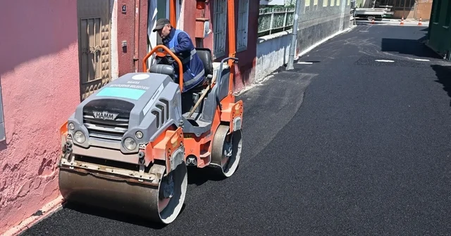 Muradiye de yol yenileme ve asfalt seferberliği Manisa Haberleri