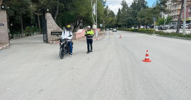 Burdur da 383 araç ve sürücüsü kontrol edildi Burdur Haberleri