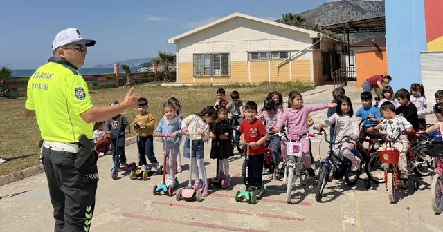 Bozyazı da miniklere Trafik Haftası eğitimi Mersin Haberleri