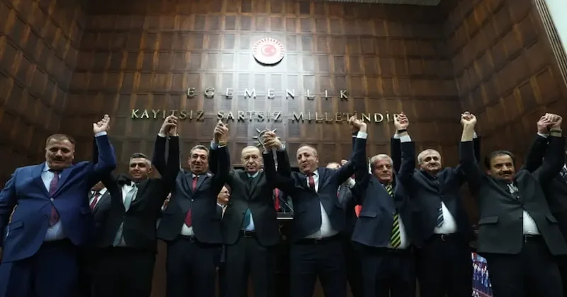 AKP nin etkili ismi bile belediye başkanı transferlerine isyan etti: Halkın şöyle diyeceğini mi düşünüyorsunuz? Sözcü Gazetesi