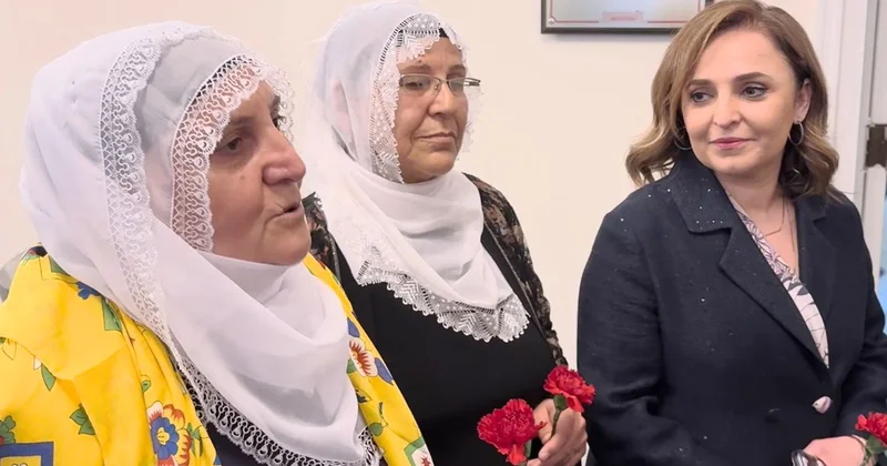 Barış Anneleri nin ilk durağı MHP oldu! Görüşmede dikkat çeken anlar