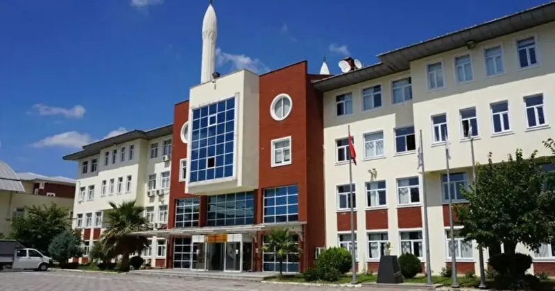 200 ü aşkın genç İslami ilimler için Kartal da buluşuyor