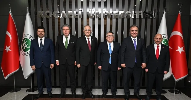Rektör Özölçer, Türkiye nin En Büyük Öğrenci Kongresi nde genç araştırmacılarla bir araya geldi Zonguldak Haberleri