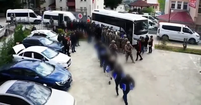 Son dakika: Bakanlık duyurdu! Artvin merkezli 22 ilde organize suç örgütlerine operasyon: 23 tutuklama