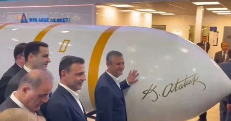 Füze testleri için, balıklar ürküyor diyerek tepki gösteren Özgür Özel, yerli füzelerin sergilendiği fuarı gezdi