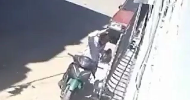 7 yaşındaki kızına defalarca tokat atıp, saçından sürükledi; o anlar kamerada Gaziantep Haberleri