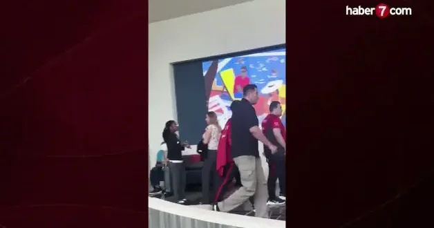 Türk Polis teşkilatının özel harekatçıları, milli takım kafilesini her yerde koruyor!