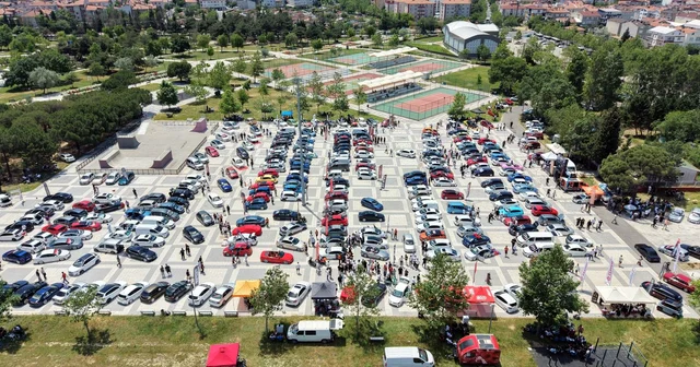 Tekirdağ da, modifiye araç tutkunları bir araya geldi Tekirdağ Haberleri