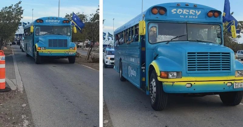 Tarihinde ilk kez Dünya Kupası’na katılacak olan Curaçao milli takımının otobüsü olay oldu